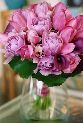 Brides bouquet: tulips