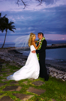 Maui bride and bridegroom